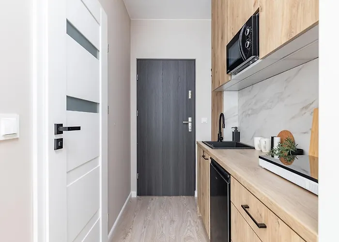 Superapart Herbu Oksza 3, Ministudio Varšava